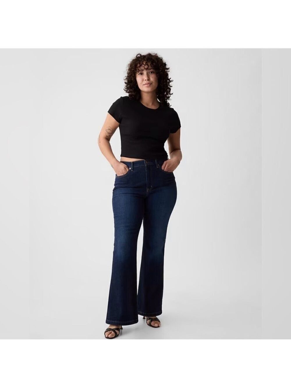 Gap High-Rise 70s Retro Flare Jeans Dark Wash 31/12 P NWT Classic Denim BoHo